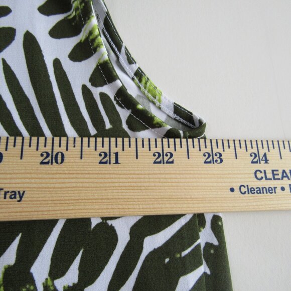 Liz Clairborne Career Women's Printed Top 1X Green Work Office Business Office - Picture 8 of 10